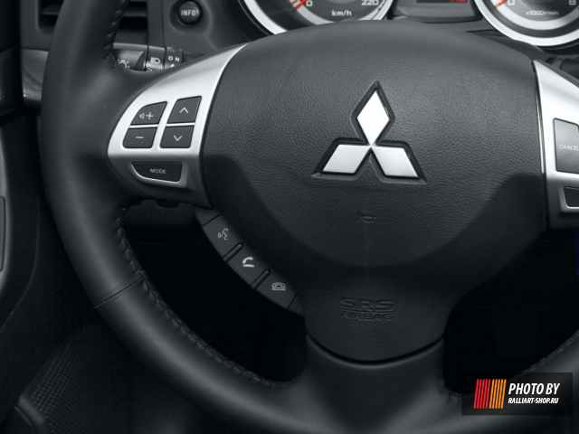 Кнопки Bluetooth Hands Free на руль Mitsubishi